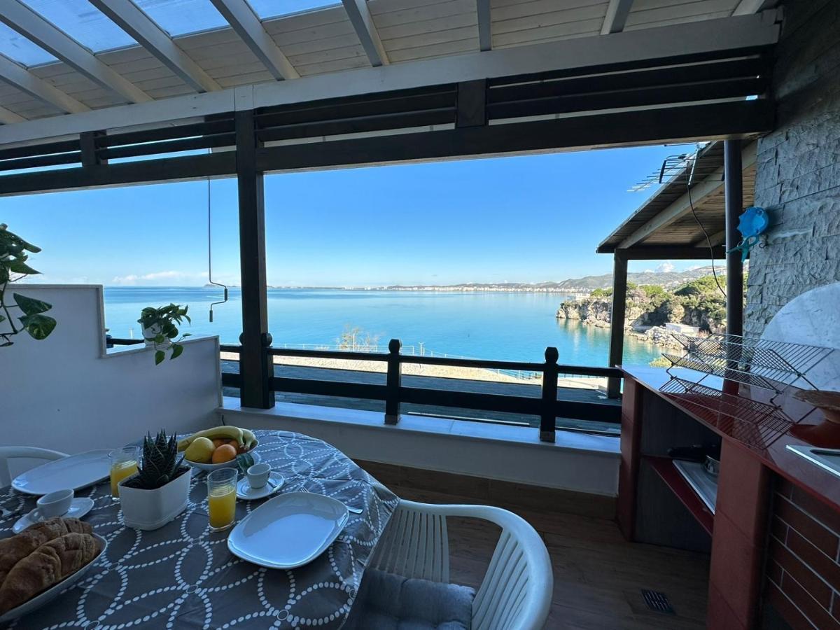 Home Aquamarine & Residence Вльора Екстер'єр фото