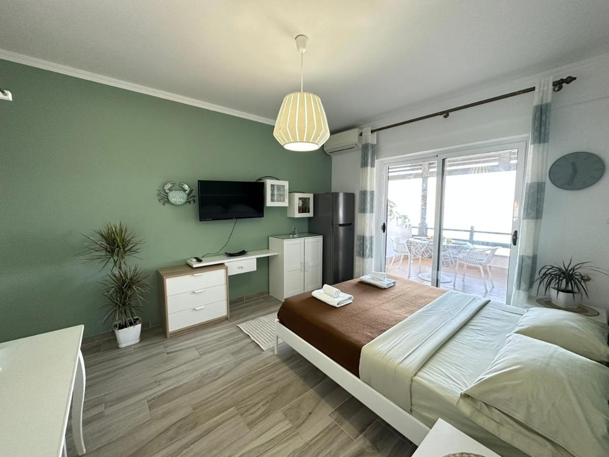 Home Aquamarine & Residence Вльора Екстер'єр фото